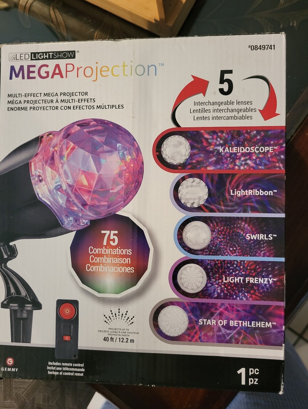 Gemmy LED Lightshow Mega Projection 75 Effects Multi Color5 Lenses New